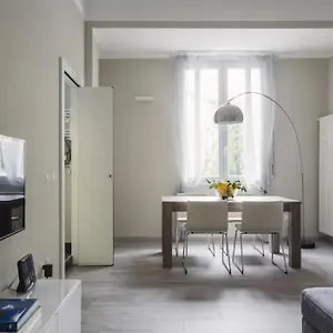 citta-studi-bright-and-stylish-flat-with-balcony.it-lombardy.com/