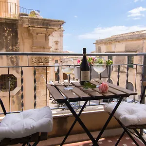 Bed & Breakfast Maison Ortigia