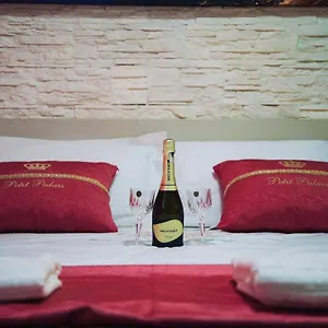 https://suite-petit.catania-hotels.net